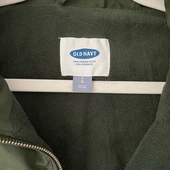 Forest Green Puffer Vest - Picture 2 of 2